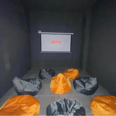 Apartment 07 Fitness Cinema